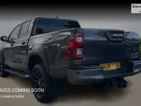 Used Toyota HiLux 201 HP (147 kW) 2025 Grey Pickup
