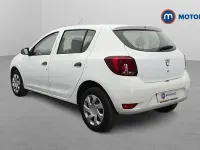 Used Dacia Sandero Essentiel 73 HP (53 kW) 2019 White Hatchback