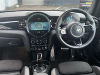 Used Mini Cooper Hatch 134 HP (98 kW) 2022 Blue Hatchback