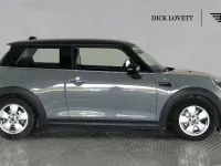 Used Mini Cooper Classic 134 HP (98 kW) 2021 Grey Hatchback
