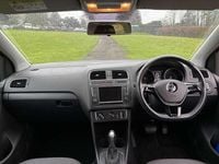Used VW Polo SE 90 HP (66 kW) 2015 Red Hatchback