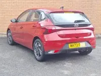 Used Hyundai i20 SE 100 HP (73 kW) 2023 Red Hatchback