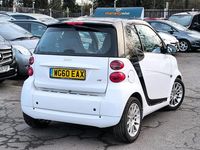 Used Smart ForTwo Coupé Passion 2011 White Coupe