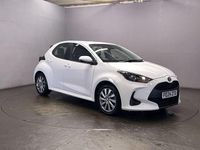 Used Toyota Yaris Hybrid 116 HP (85 kW) 2024 White Hatchback