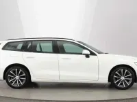 Used Volvo V60 Momentum 161 HP (118 kW) 2022 White Estate