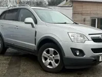 Usado Vauxhall Antara S 163 HP (119 kW) 2013 Prateado SUV