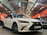 Used Lexus ES300H 2022 White Sedan