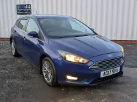 Begagnad Ford Focus Zetec 100 HK (73 kW) 2017 Blå Halvkombi