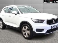 Used Volvo XC40 Momentum 2022 White SUV