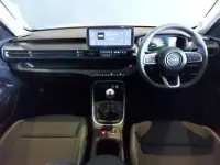 Used Jeep Avenger Altitude 100 HP (73 kW) 2025 Yellow SUV