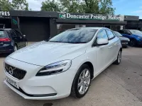 Used Volvo V40 Inscription 152 HP (111 kW) 2019 White Hatchback
