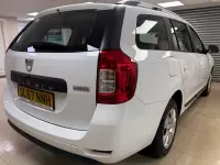 Used Dacia Logan MCV Lauréate 90 HP (66 kW) 2017 White Estate