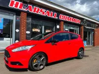 Used Ford Fiesta ST 182 HP (133 kW) 2015 Red Hatchback