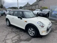 Used Mini Cooper Hatch 136 HP (100 kW) 2015 White Hatchback