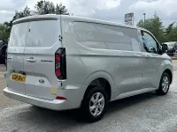 Używany Ford Transit Custom Limited 136 KM (100 kW) 2024 Srebrny Van