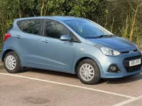 Used Hyundai i10 SE 67 HP (49 kW) 2015 Blue Hatchback