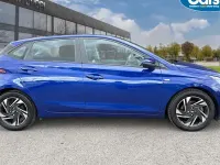 Używany Hyundai i20 SE 101 KM (74 kW) 2023 Niebieski Hatchback