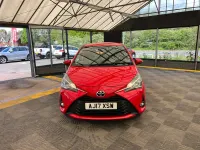 Used Toyota Yaris 2017 Red Hatchback