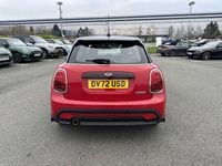 Used Mini Cooper Classic 134 HP (98 kW) 2022 Red Hatchback
