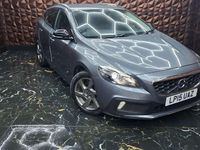 Used Volvo V40 114 HP (83 kW) 2015 Osmium grey Hatchback
