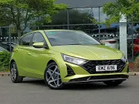 Used Hyundai i20 Ultimate 100 HP (73 kW) 2024 Yellow Hatchback