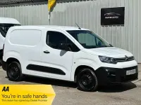 Used Citroën Berlingo PureTech 110 HP (80 kW) 2020 White MPV