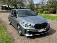 Begagnad BMW M135 2022 Grå Halvkombi