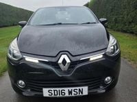 Used Renault Clio IV Dynamique 75 HP (55 kW) 2016 Black Hatchback