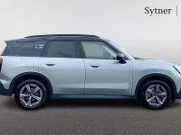 Używany Mini Countryman 168 KM (123 kW) 2025 Srebrny SUV