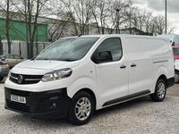 Used Vauxhall Vivaro S 100 HP (73 kW) 2020 White MPV