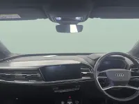 Usado Audi Q4 e-tron S-Line 150 kW (204 HP) 2023 Cinzento SUV