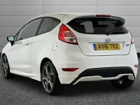 Used Ford Fiesta ST 180 HP (132 kW) 2016 White Hatchback