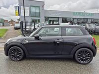 Used Mini ONE Hatch 102 HP (75 kW) 2014 Black Hatchback