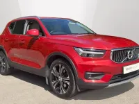 Used Volvo XC40 Inscription 197 HP (144 kW) 2020 Red SUV