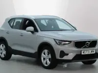 Używany Volvo XC40 Core 163 KM (119 kW) 2024 SUV