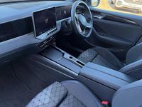 Used VW Passat R-line 147 HP (108 kW) 2025 Silver Estate