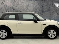Used Mini Cooper Classic 134 HP (98 kW) 2020 White Hatchback