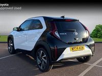 Used Toyota Aygo X 72 HP (52 kW) 2024 White SUV