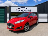 Used Ford Fiesta Zetec 82 HP (60 kW) 2013 Red Hatchback