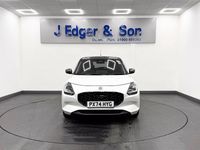 Used Suzuki Swift 2024 White Hatchback