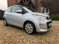 Usado Citroën C1 Feel 82 HP (60 kW) 2016 Cinzento Citadino