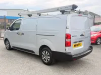Gebraucht Peugeot Expert 2019 Silber Van