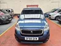 Used Peugeot Partner S 2018 Blue MPV
