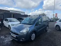 Begagnad Peugeot TePee S 92 HK (67 kW) 2012 Grå Minibuss