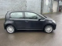Usado VW up! move up! 60 CV (44 kW) 2018 Negro Utilitario