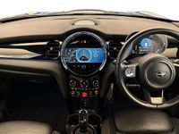 Używany Mini Cooper Hatch 134 KM (98 kW) 2023 Czarny Hatchback