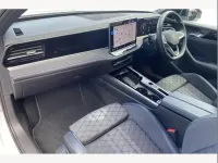 Usado VW Passat R-line 272 HP (200 kW) 2024 Branco Carrinha
