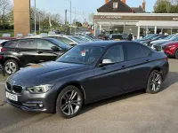 Begagnad BMW 320 Sport Line 190 HK (139 kW) 2017 Grå Sedan