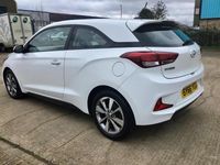 Used Hyundai i20 SE 84 HP (61 kW) 2016 White Coupe