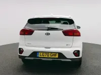Used Kia Niro 139 HP (102 kW) 2020 White SUV